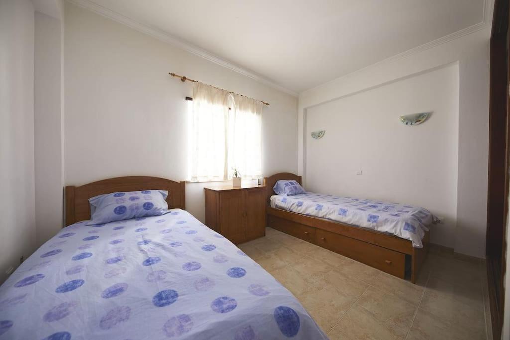 Апартаменты Cozy Sunny Peaceful Flat With Swimming Pool Бургау Экстерьер фото